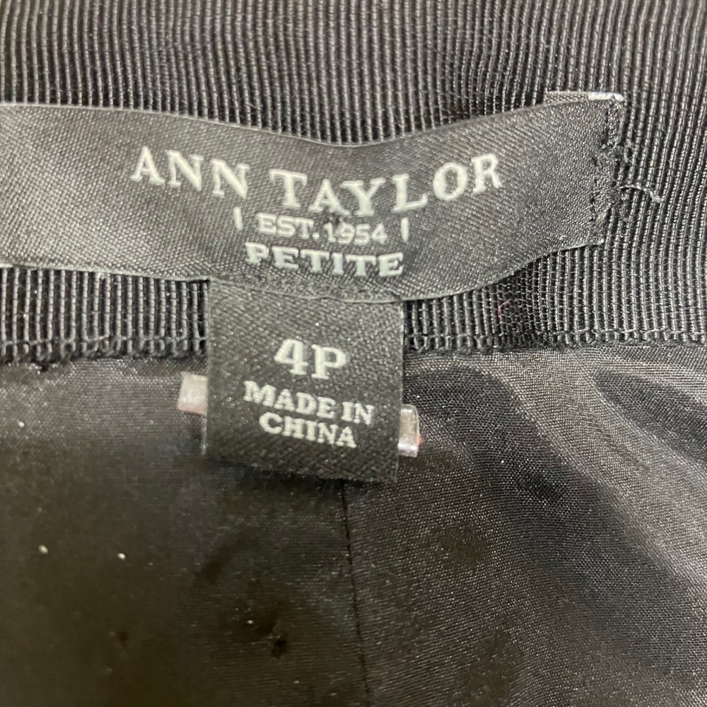 Ann Taylor Petite Grey Blue Leopard Jacquard Silk Wool Blend Mini Skirt 4P Chic‎ - Picture 3 of 10
